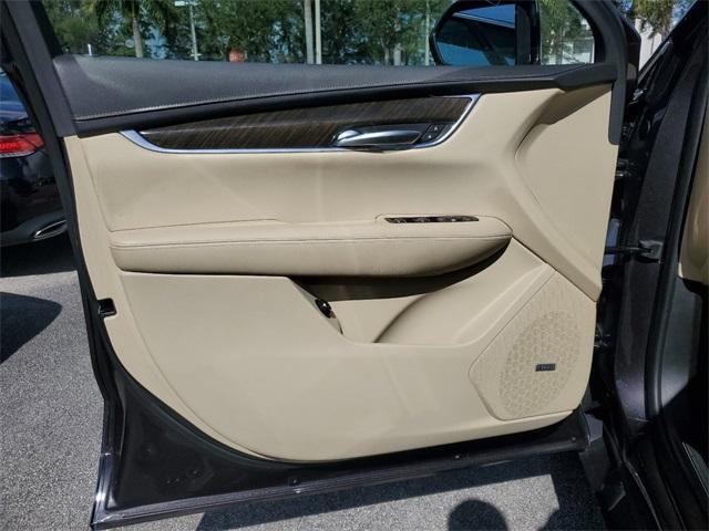 used 2018 Cadillac XT5 car, priced at $21,990