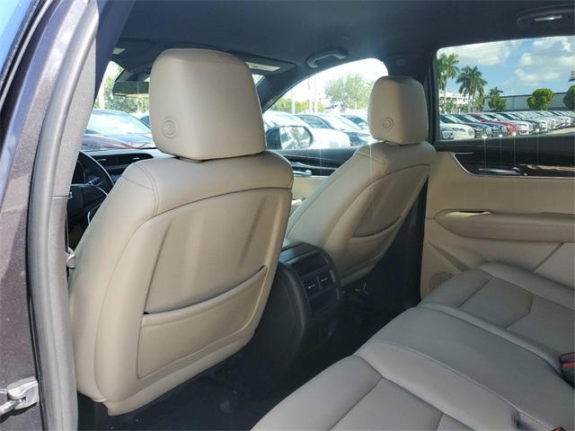 used 2018 Cadillac XT5 car, priced at $21,990