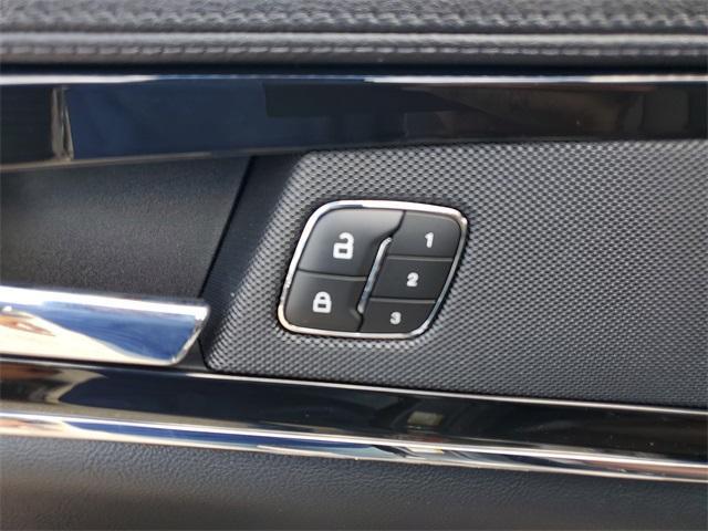 used 2023 Lincoln Nautilus car, priced at $37,590