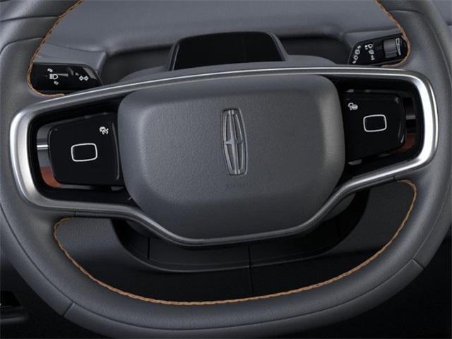 new 2025 Lincoln Navigator car, priced at $120,490
