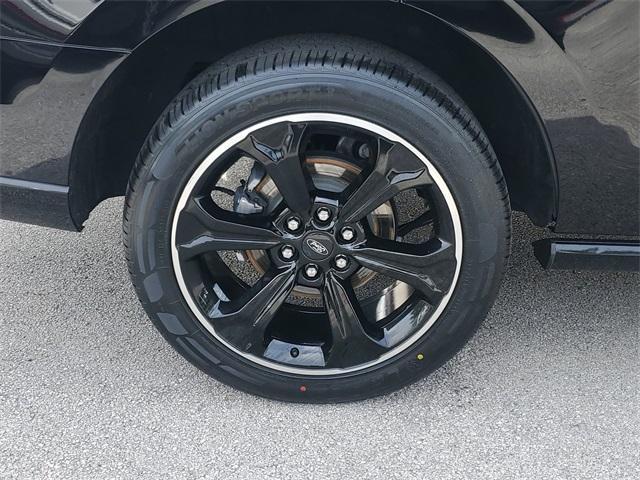 used 2022 Ford Expedition car, priced at $46,590