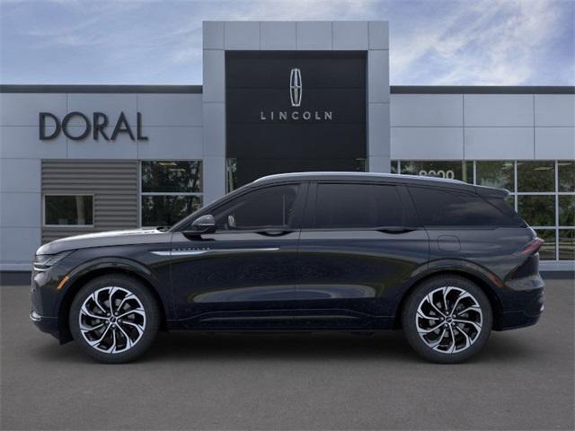 new 2025 Lincoln Nautilus car, priced at $56,504