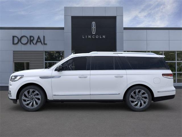 new 2024 Lincoln Navigator L car, priced at $95,354