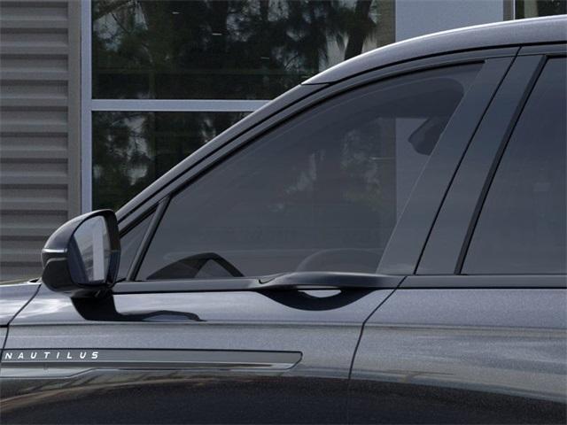 new 2025 Lincoln Nautilus car, priced at $51,356