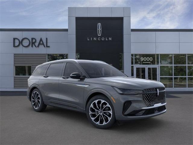 new 2025 Lincoln Nautilus car, priced at $62,622
