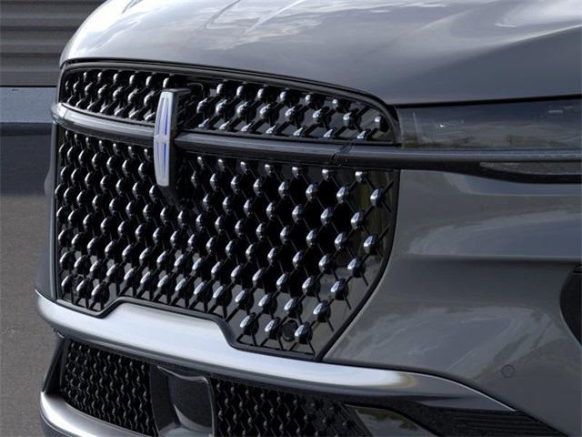 new 2025 Lincoln Nautilus car, priced at $62,622