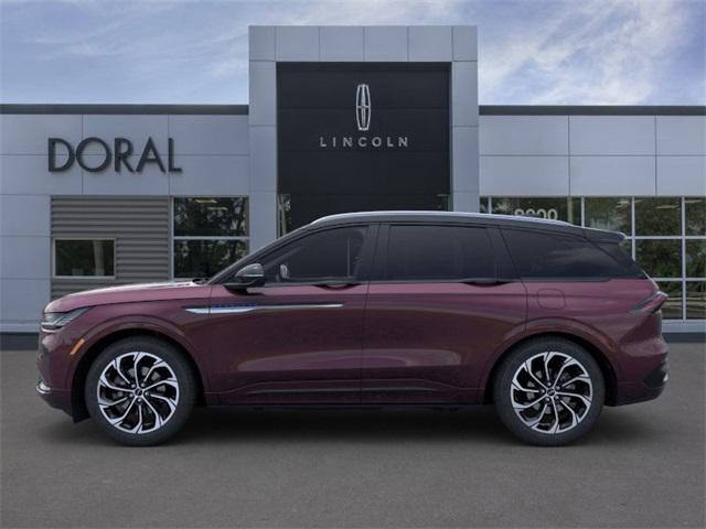 new 2025 Lincoln Nautilus car, priced at $58,839
