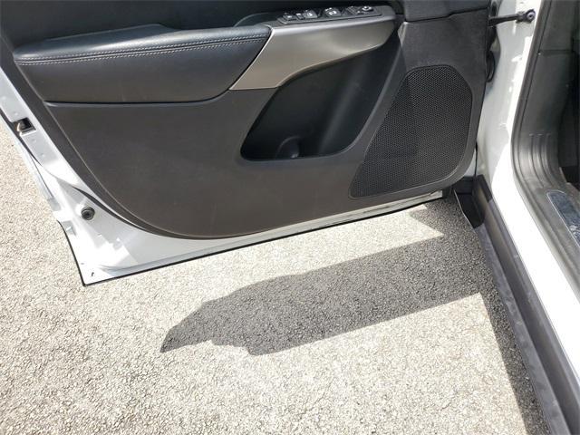 used 2019 Jeep Cherokee car, priced at $16,990