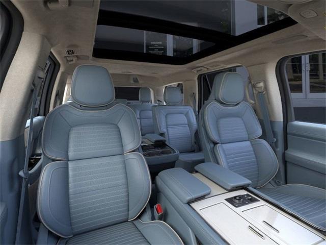 new 2024 Lincoln Navigator car, priced at $115,915