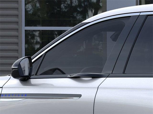 new 2025 Lincoln Nautilus car, priced at $50,507