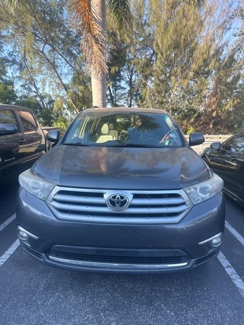 used 2012 Toyota Highlander car, priced at $10,490