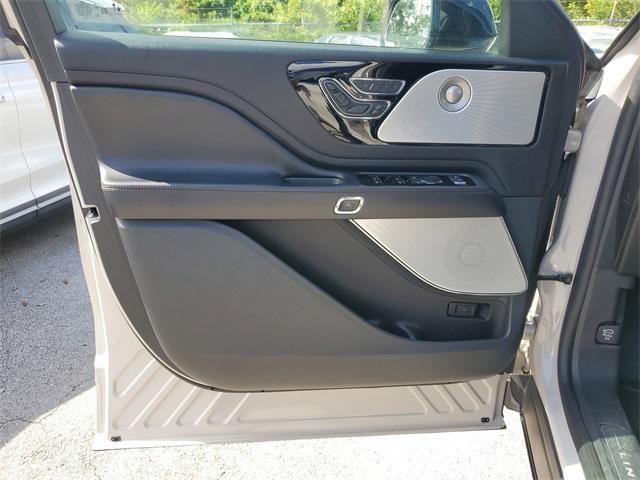 used 2022 Lincoln Aviator car, priced at $31,990