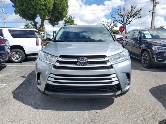 used 2019 Toyota Highlander car, priced at $22,990