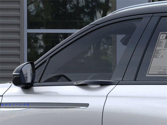 new 2025 Lincoln Nautilus car, priced at $64,104