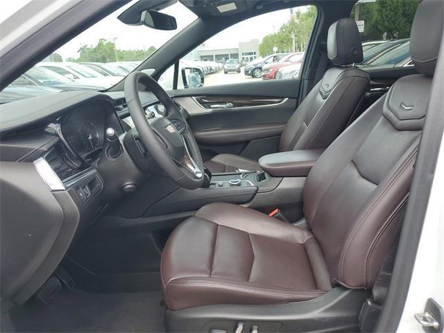 used 2022 Cadillac XT6 car, priced at $29,990