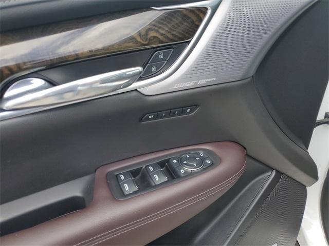 used 2022 Cadillac XT6 car, priced at $29,990