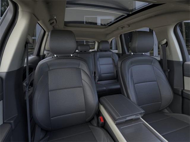 new 2025 Lincoln Nautilus car, priced at $57,667