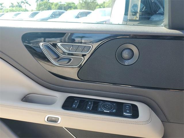 used 2022 Lincoln Aviator car, priced at $37,990