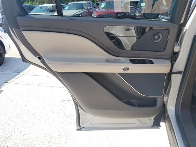 used 2022 Lincoln Aviator car, priced at $37,990