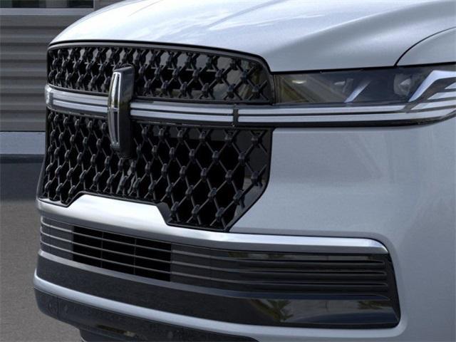 new 2025 Lincoln Navigator car, priced at $106,940