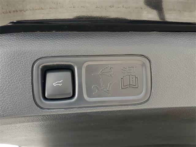 used 2023 Lincoln Navigator L car, priced at $58,990