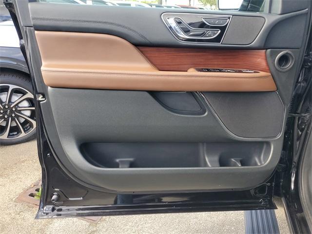 used 2023 Lincoln Navigator L car, priced at $58,990