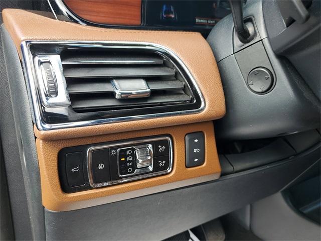 used 2023 Lincoln Navigator L car, priced at $58,990