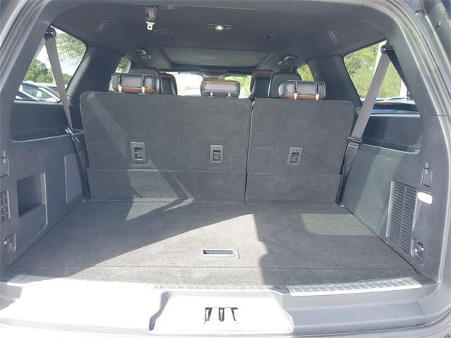 used 2023 Lincoln Navigator L car, priced at $58,990