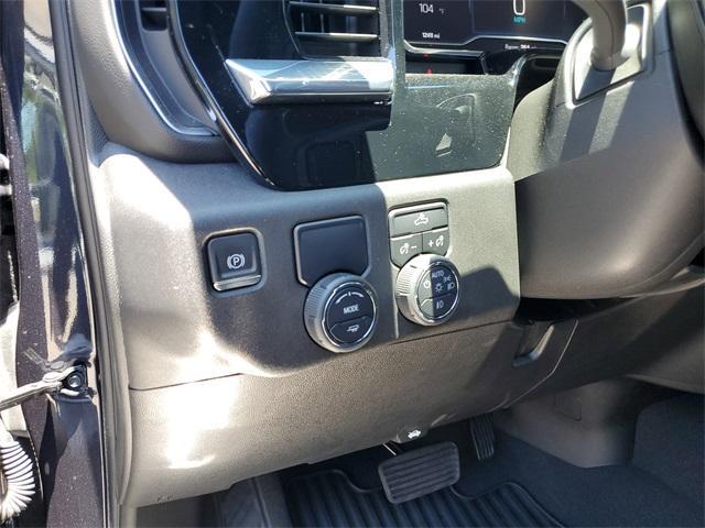 used 2024 Chevrolet Silverado 1500 car, priced at $39,990