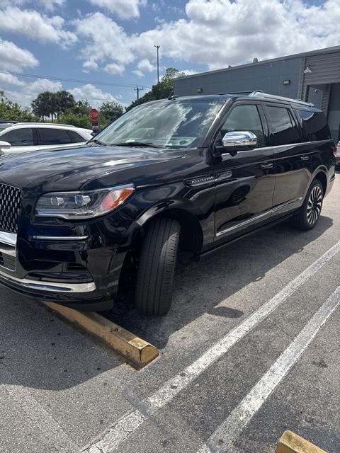 used 2022 Lincoln Navigator L car, priced at $62,990