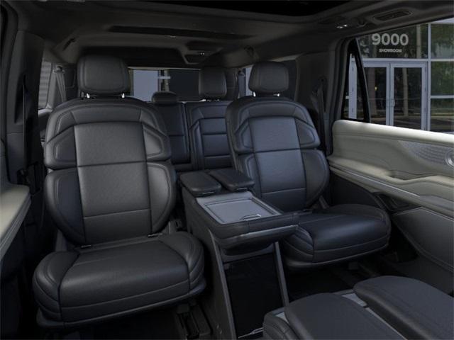 new 2025 Lincoln Navigator L car, priced at $108,300