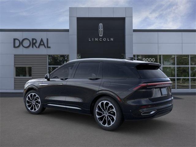 new 2024 Lincoln Nautilus car, priced at $53,058