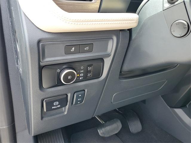 used 2024 Ford Expedition Max car, priced at $57,990
