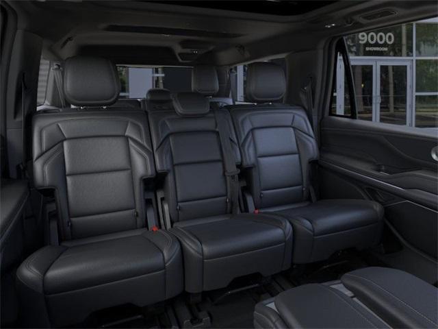 new 2025 Lincoln Navigator L car, priced at $105,730
