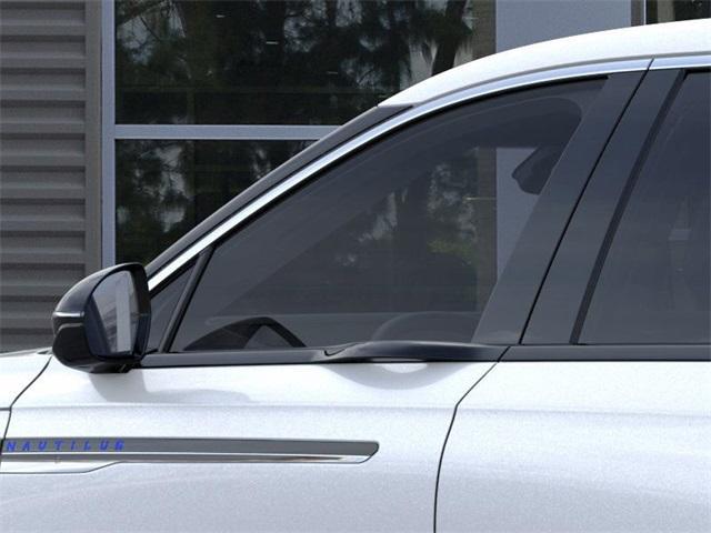 new 2025 Lincoln Nautilus car, priced at $50,938