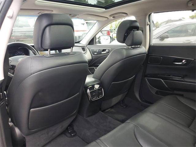 used 2015 Kia K900 car, priced at $8,990