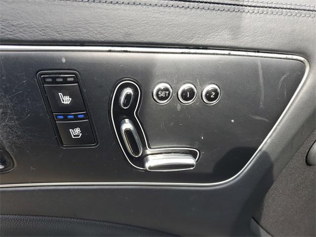 used 2015 Kia K900 car, priced at $8,990