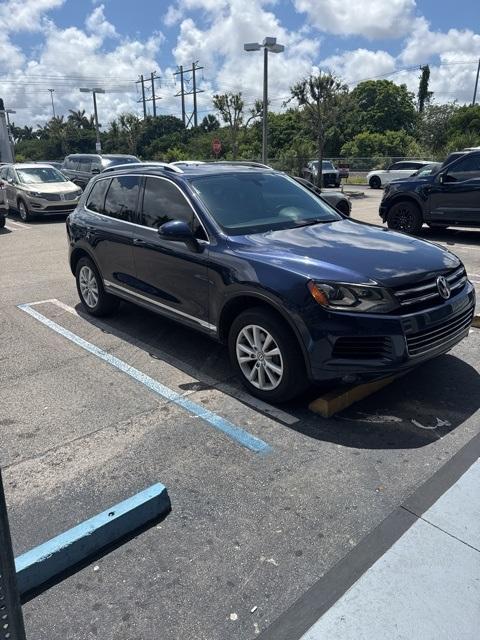 used 2014 Volkswagen Touareg car, priced at $5,990