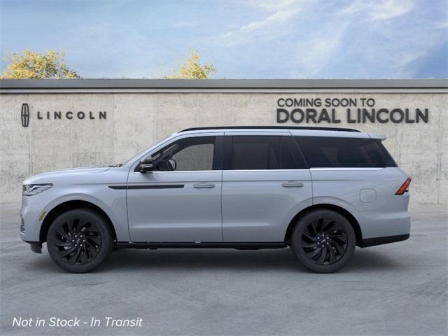 new 2025 Lincoln Navigator car, priced at $109,060