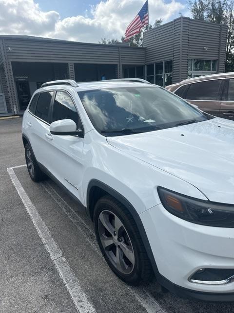 used 2019 Jeep Cherokee car, priced at $10,990