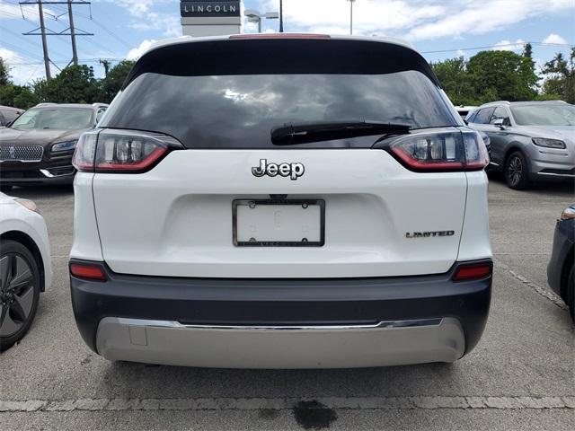 used 2019 Jeep Cherokee car, priced at $10,990