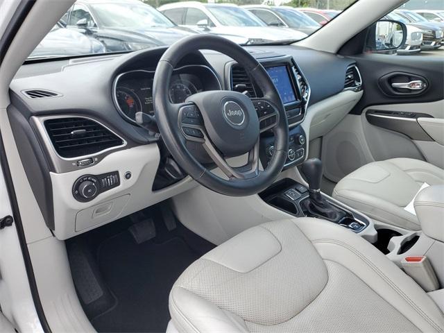 used 2019 Jeep Cherokee car, priced at $10,990