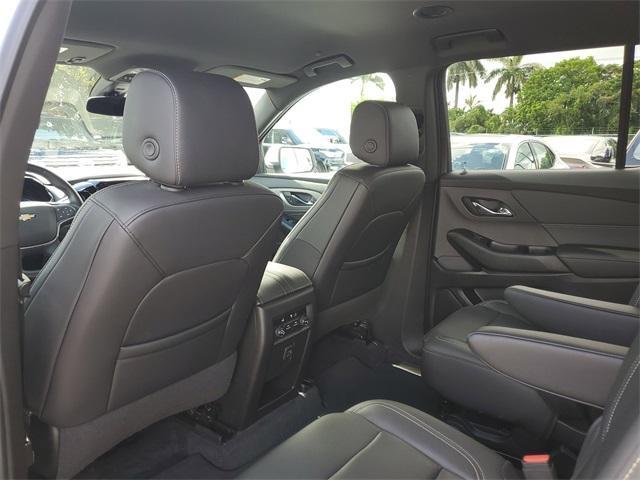 used 2023 Chevrolet Traverse car, priced at $30,990