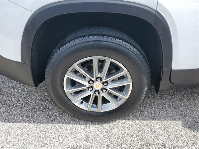 used 2023 Chevrolet Traverse car, priced at $30,990
