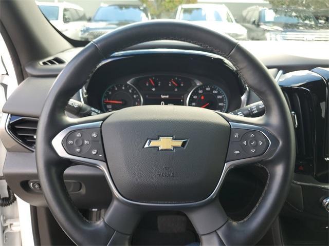 used 2023 Chevrolet Traverse car, priced at $30,990