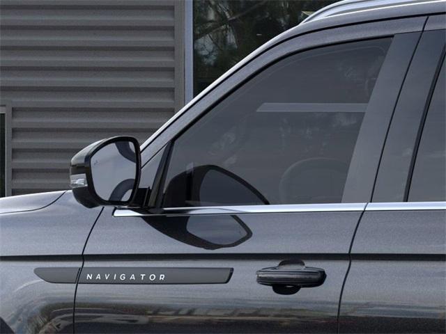 new 2025 Lincoln Navigator L car, priced at $121,485