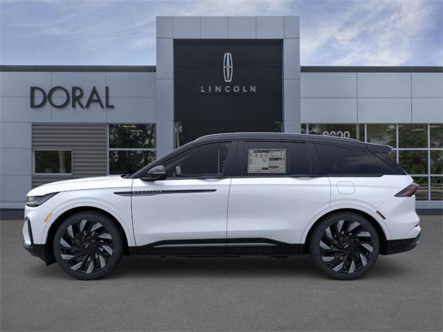 new 2025 Lincoln Nautilus car, priced at $68,184
