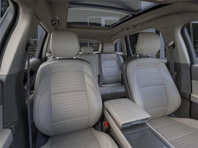 new 2025 Lincoln Nautilus car, priced at $59,695