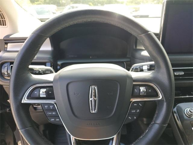 used 2023 Lincoln Nautilus car, priced at $28,990