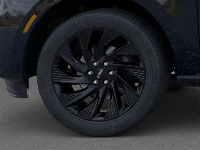 new 2025 Lincoln Navigator car, priced at $102,690